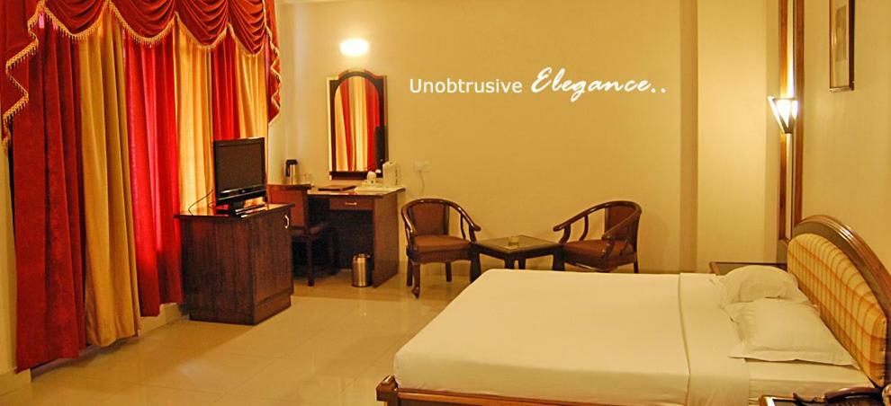 Hotel Rudra Continental Rudrapur Εξωτερικό φωτογραφία