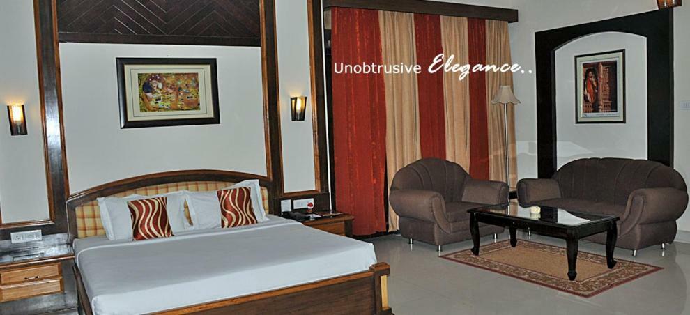 Hotel Rudra Continental Rudrapur Εξωτερικό φωτογραφία