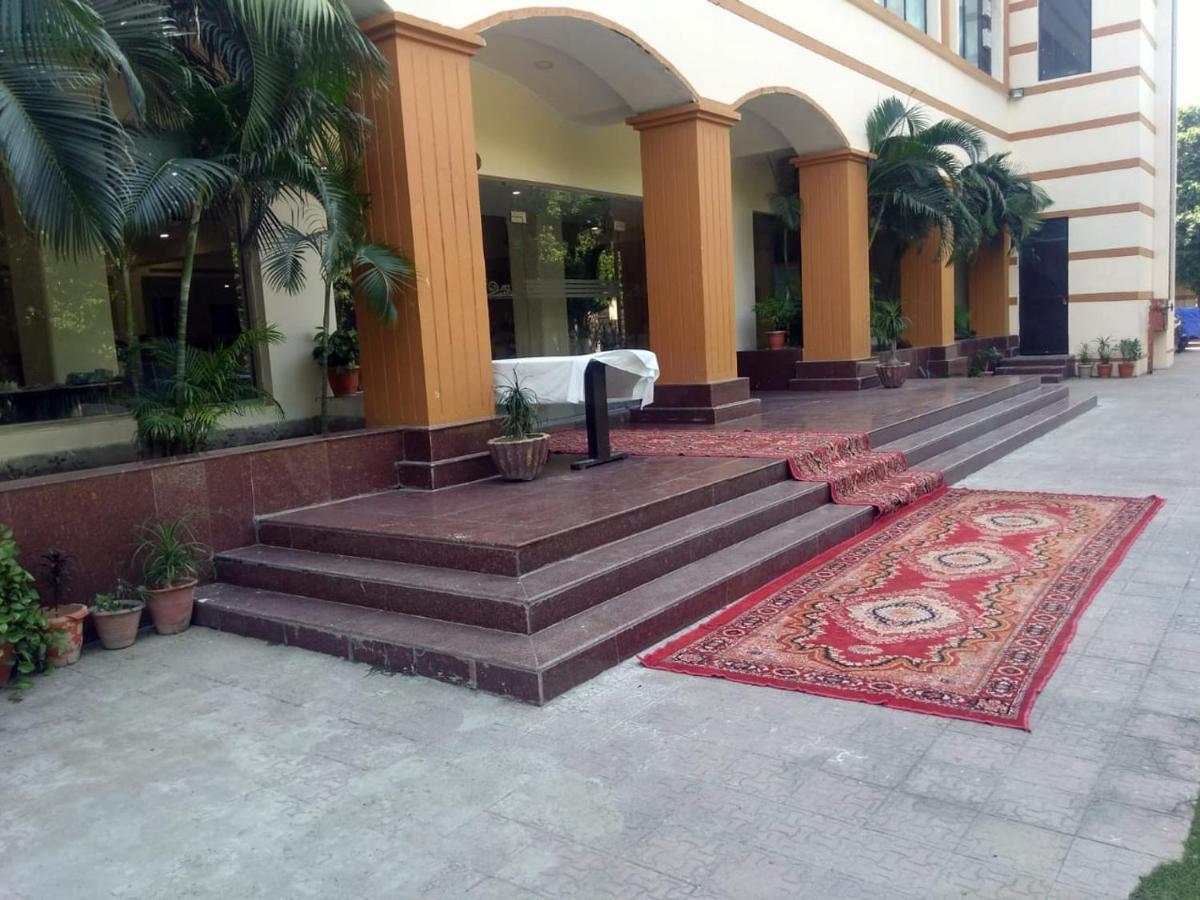 Hotel Rudra Continental Rudrapur Εξωτερικό φωτογραφία